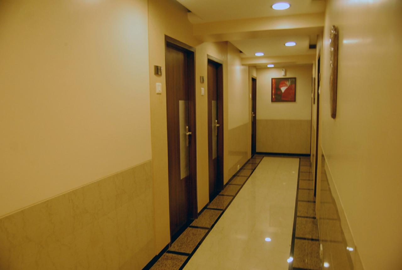 Haredia Hotel Мумбаї Екстер'єр фото